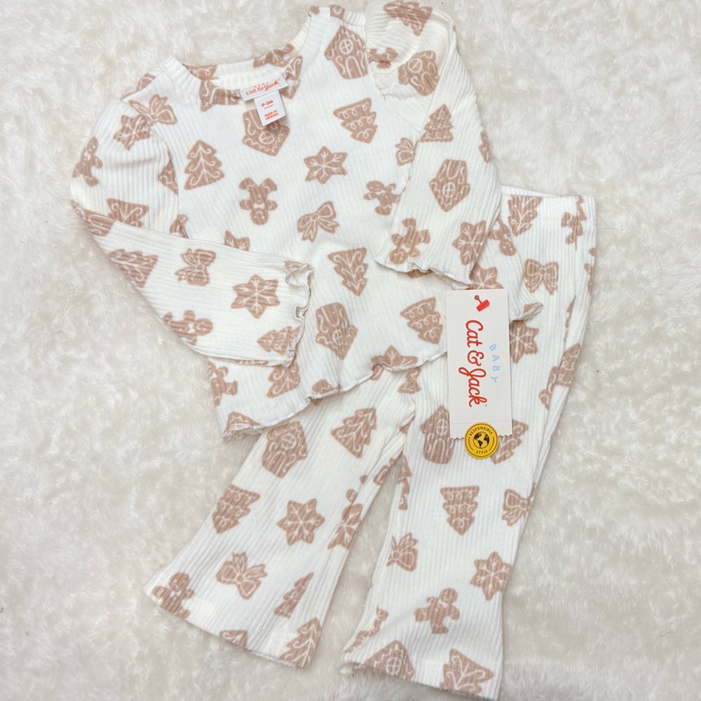 Cat & Jack Christmas Gingerbread Two Piece Set